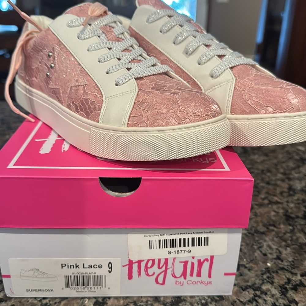 Hey Girl by Corky’s NIB pink lace Supernova size 9